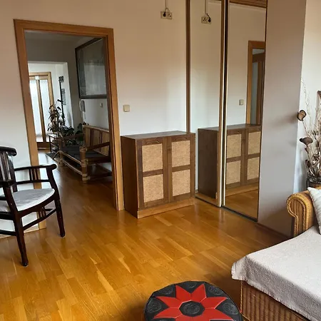 Dům