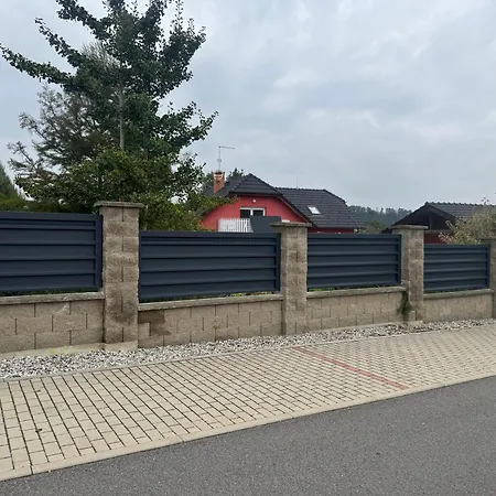 Dům